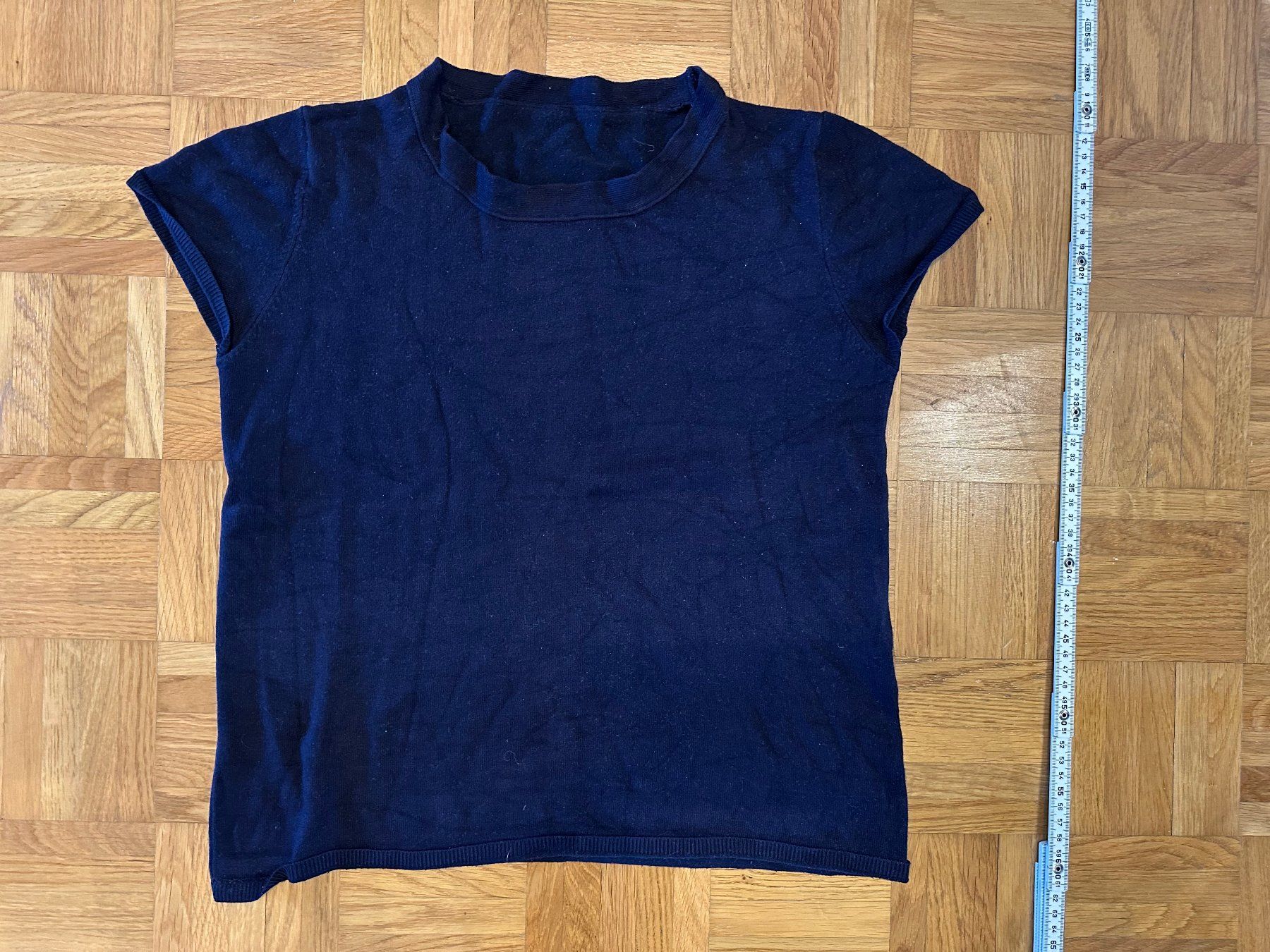 H&M Pullover & Sweatshirts: Kurzarm Pullover dunkelblau – Gebraucht aus Winterthur von nelead