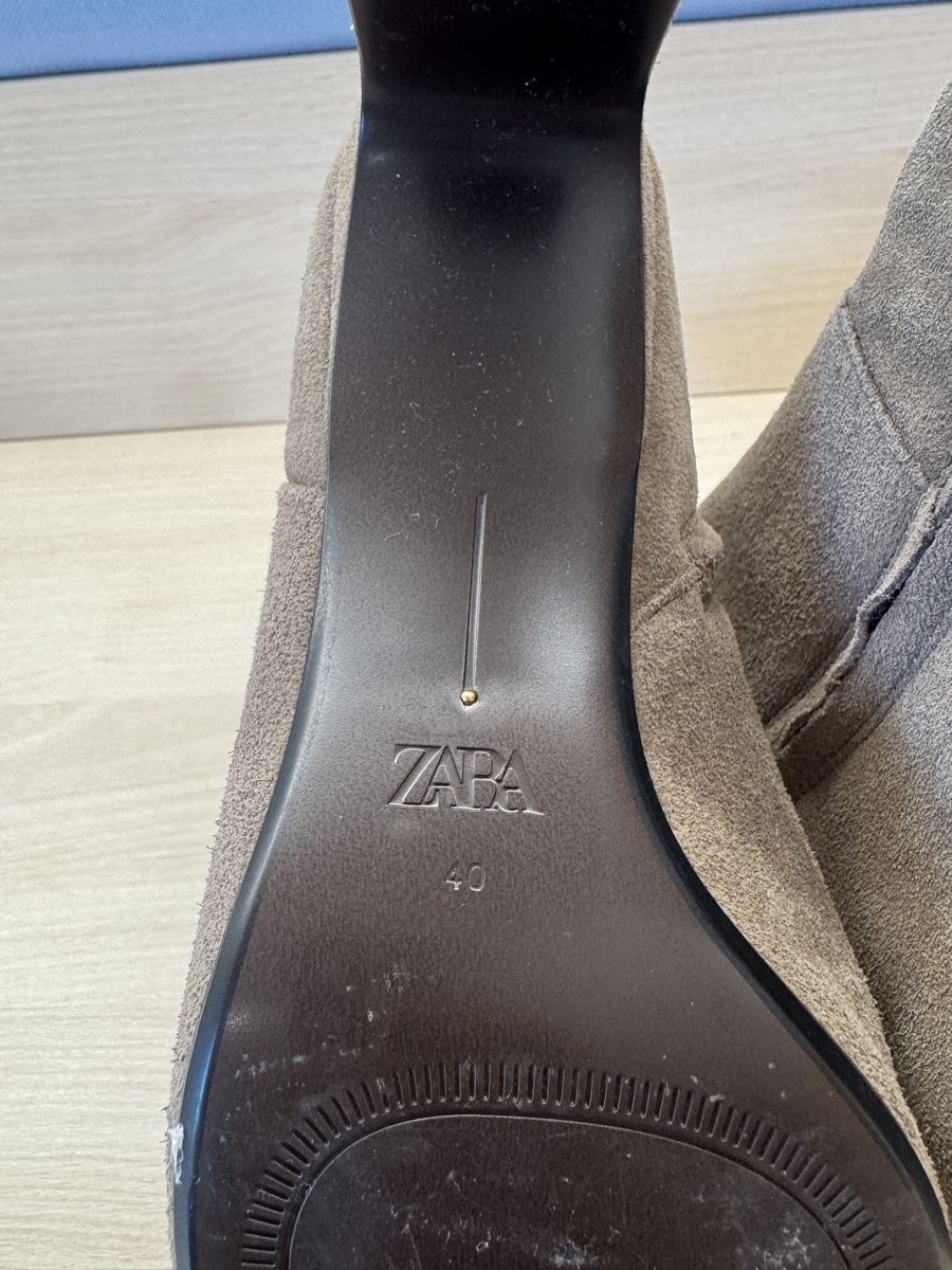 Zara Scarpe da donna: Zara boots 40 – Usato da Clarens venduto da Ian_calvin 3