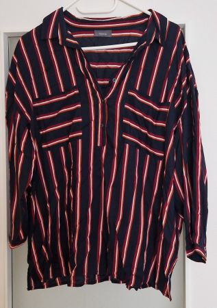 Blouse grandeur 40