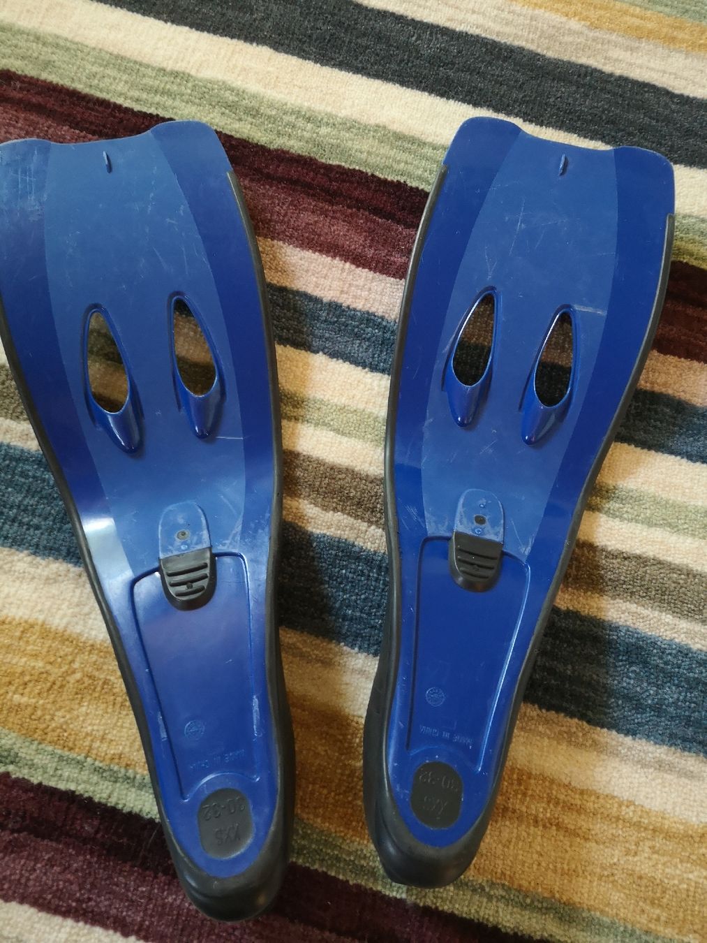 Flossen, Masken & Schnorchel: Schwimmflossen Gr 30-32 – Gebraucht aus Vordemwald von Esel04 1