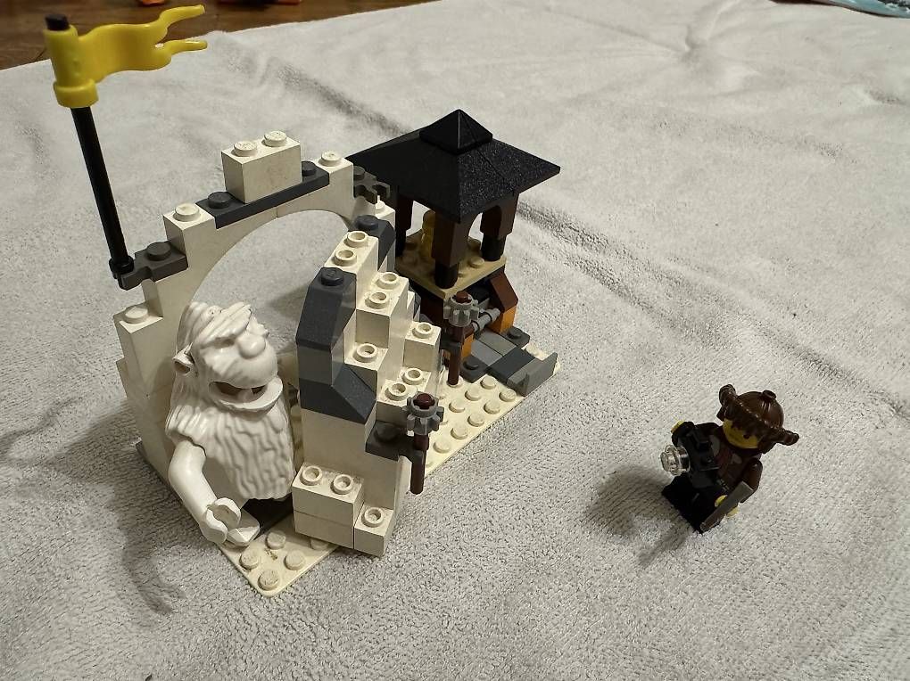 Lego Giocattoli: Lego Orient Expedition Yeti – Usato da Buchs AG venduto da jor_sbt6