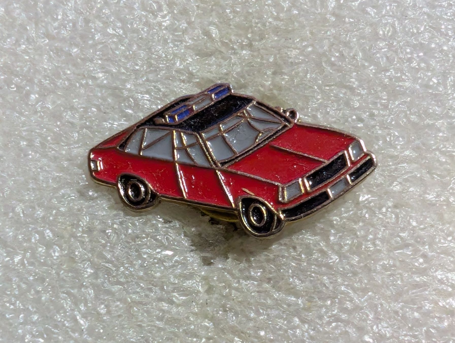 Placchette & Badge: Ansteckpin 214: Feuerwehrauto – Usato da Oppligen venduto da Pin-Fall-Shop