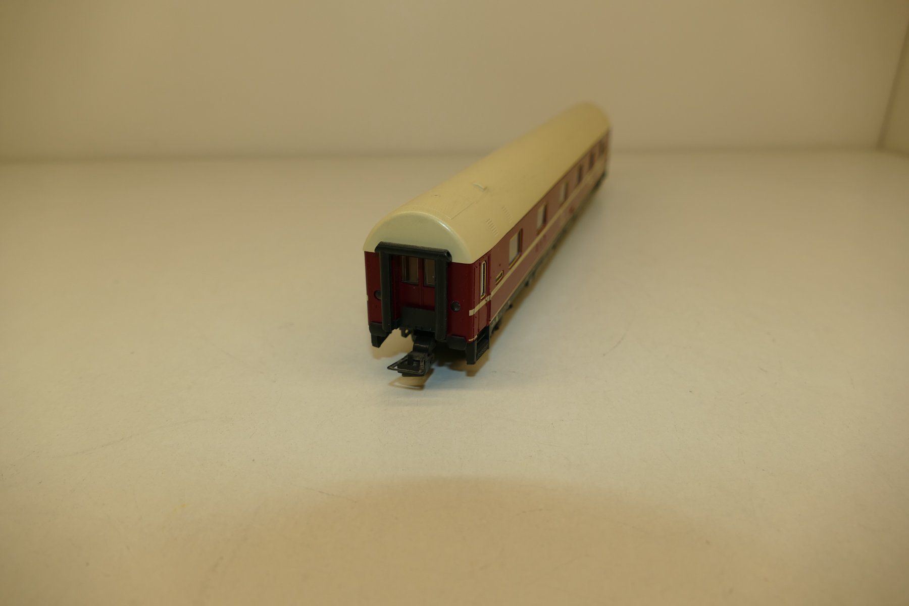 Roco Modellini di ferrovie: Roco H0: DB TEN Schlafwagen – Usato da Niederhasli venduto da rail-duerst 3