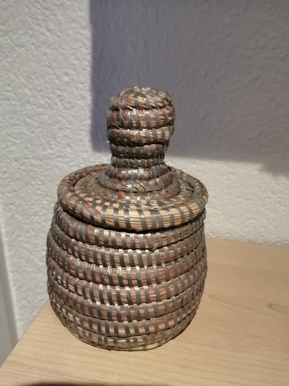 Altro per la casa: Hübscher Deckelkorb18x12 cm – Usato da Nunningen venduto da silvermoon68 3