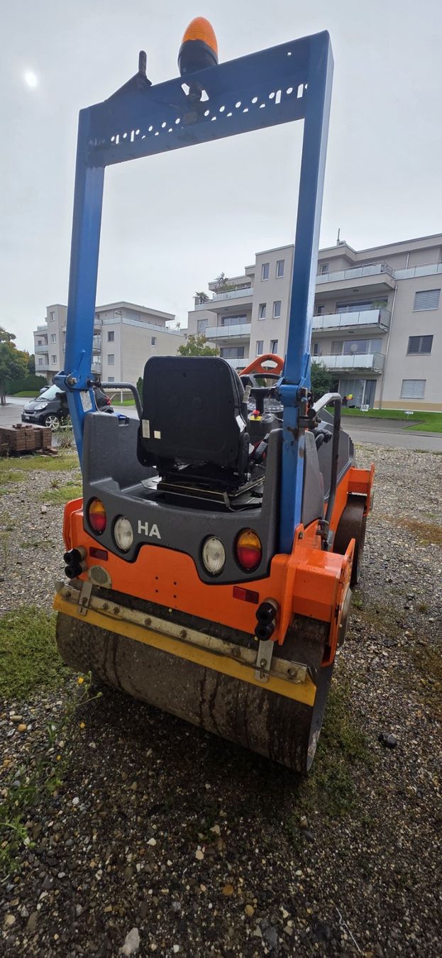 Tutte le macchine: Hamm HD12 VV Walze Baujahr 2018 Postition 1 – Usato da Lengwil venduto da x-rent 2