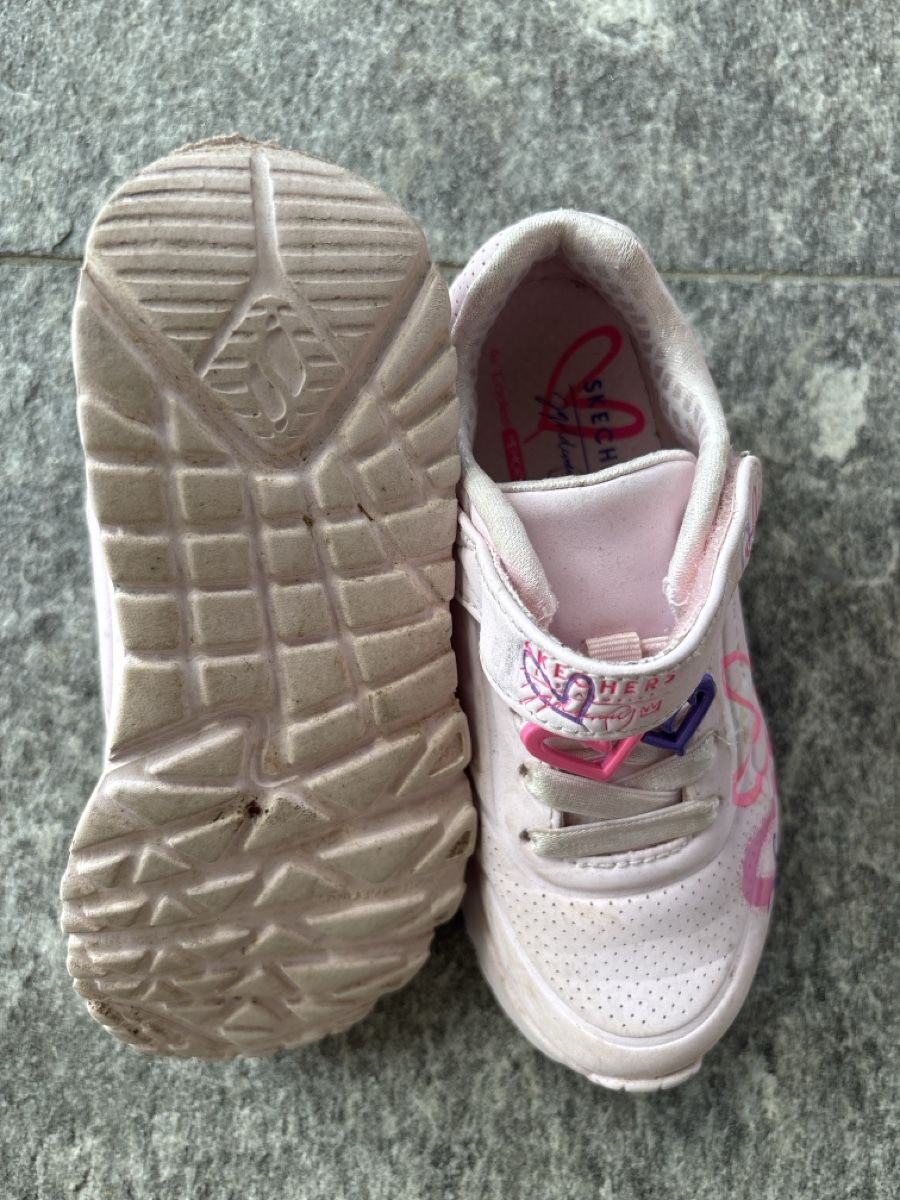Skechers Scarpe per ragazze: Skechers Mädchen Turnschuhe Pink Grösse 27 – Usato da Lupsingen venduto da Aloha_21 1