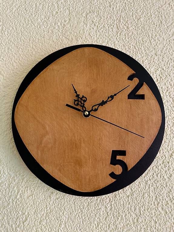 Orologi: Holzuhr – Usato da Villigen venduto da irene1954