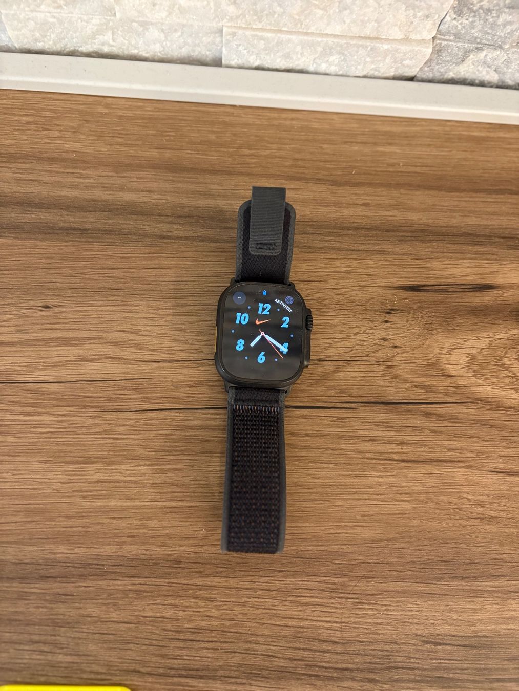 Apple Smartwatch: Apple Watch Ultra 2 - schwarzes Titan – Nuovo (secondo la descrizione) da Buchs SG venduto da bes_kr9l 4