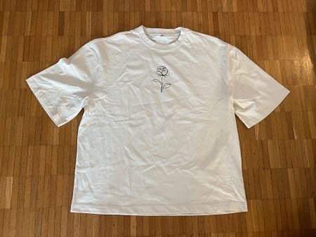 Merchcode Spring Rose Huge T-Shirt