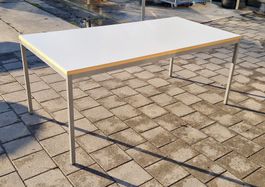 Schulungstische / Bürotische / Schreibtische