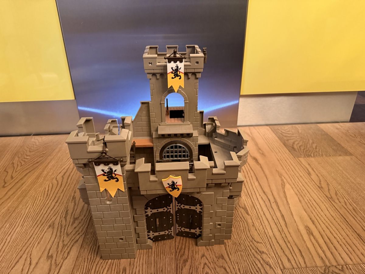 Playmobil Giocattoli: Playmobil Burg – Usato da Lachen SZ venduto da Claudia8281 3