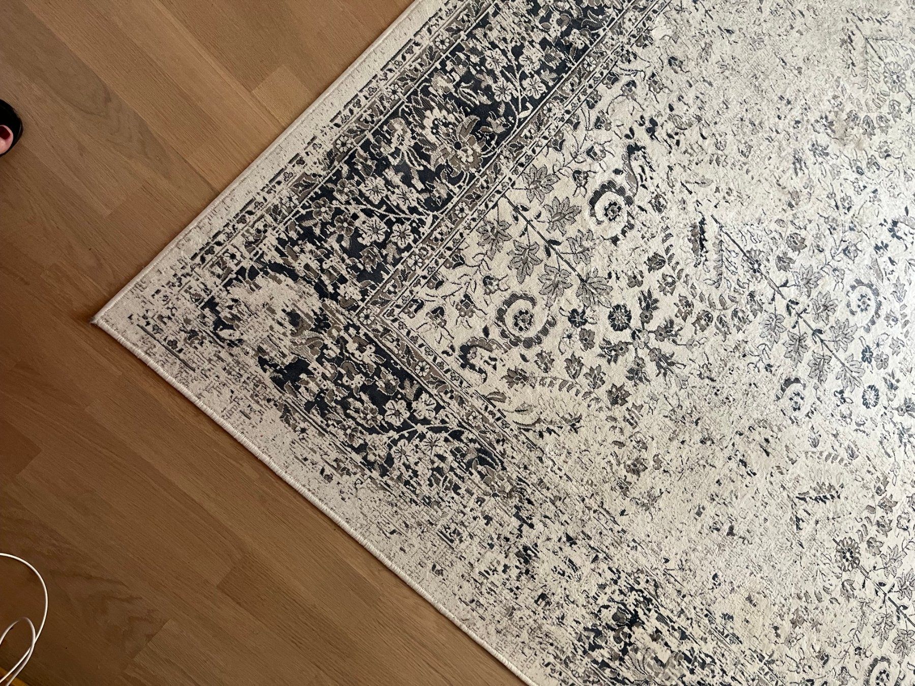 Tappeti: Teppich von Zara Home – Usato da Zürich venduto da Lolla4 2