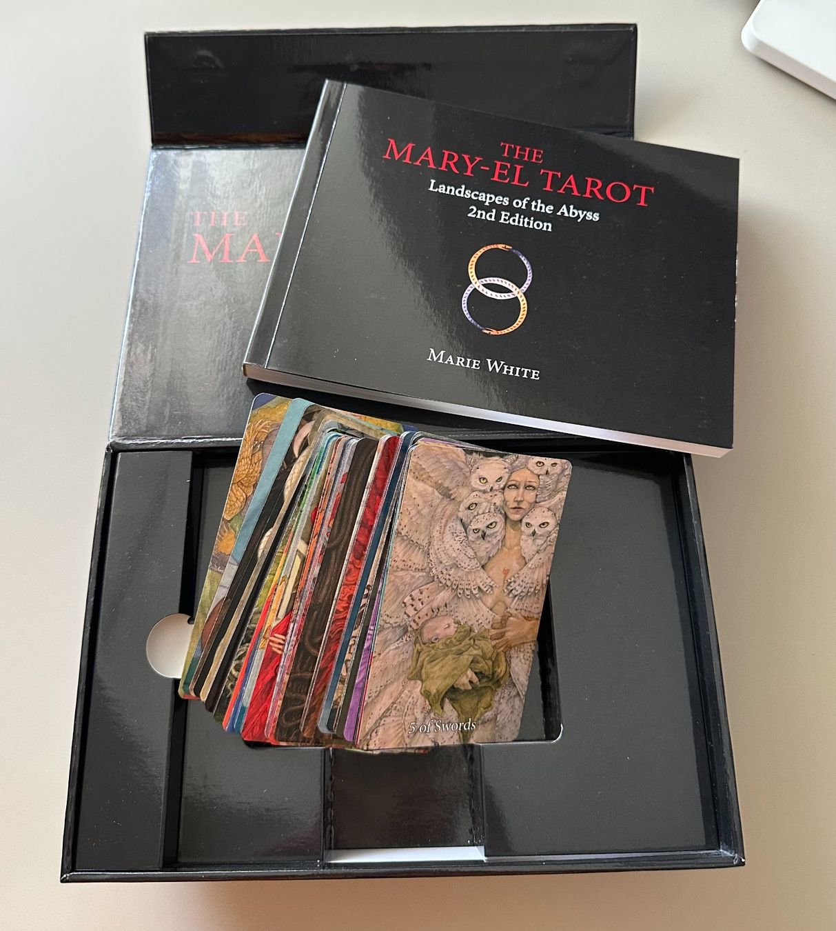 Spiele: The Mary-El Tarot, 2nd Edition – Gebraucht aus Zürich von giga82 1