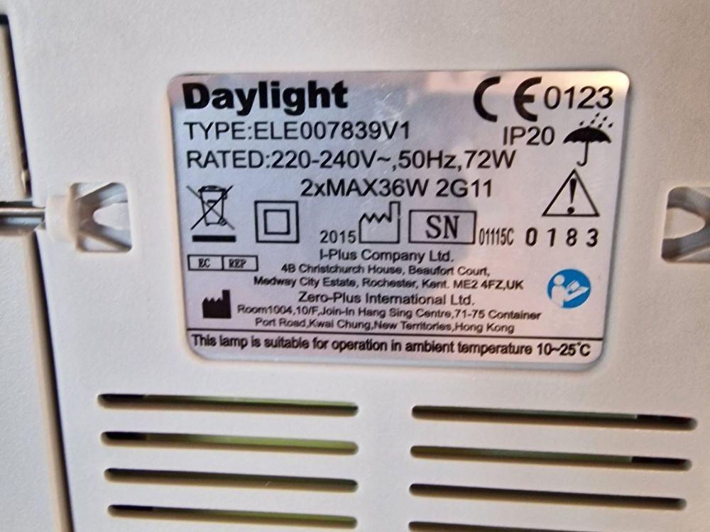 dermfix UVB Lampe Vitamin D Tageslichtlampe Kaufen auf Ricardo