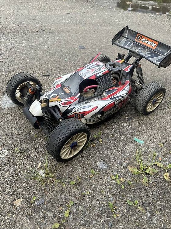 RC Kits de montage: Macchinina Telecomandara a motore (benzina) – D'occasion à Pollegio par Bernardo297
