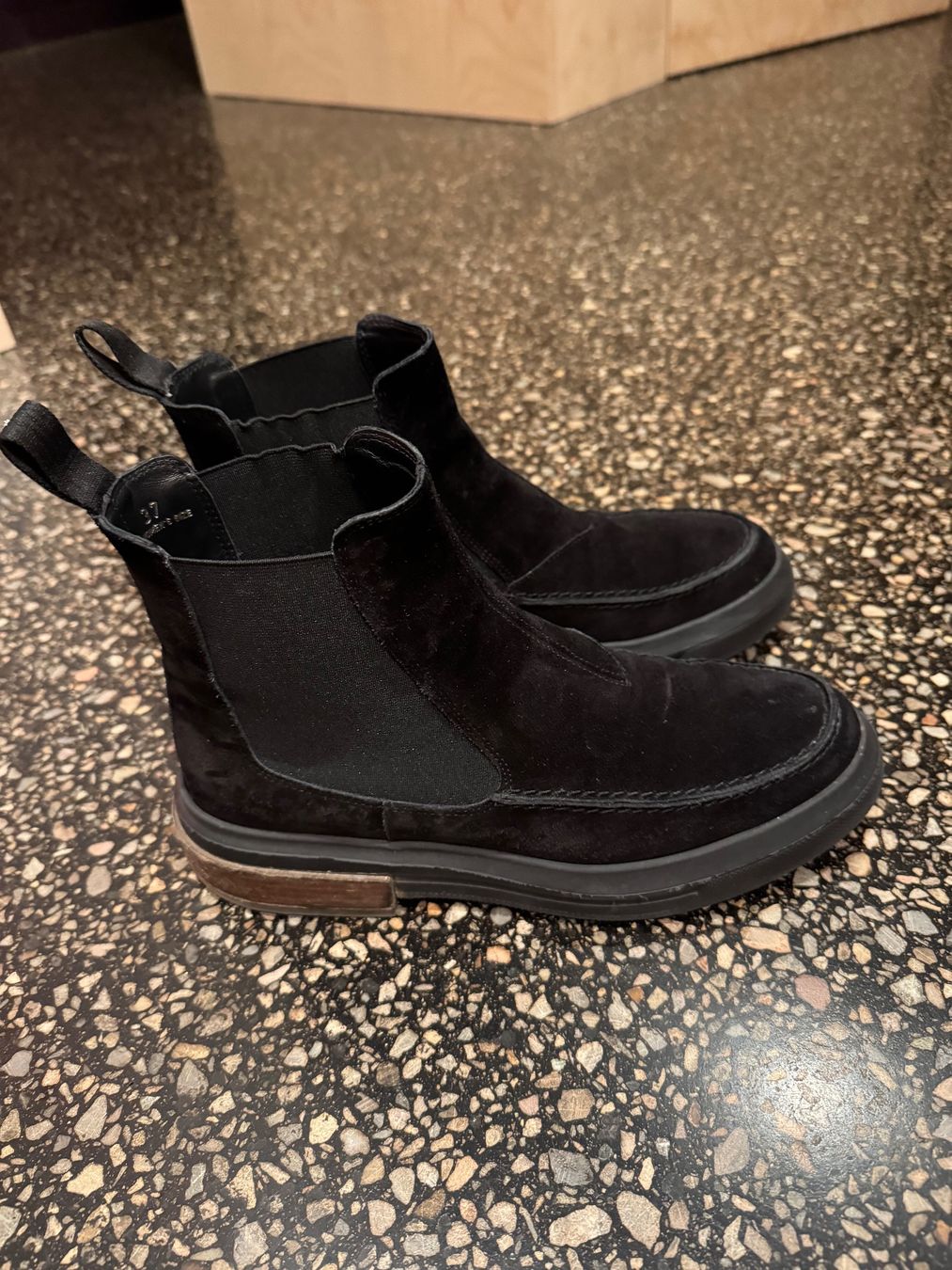 Tod'S Scarpe da donna: Tod’s ankle boots size 37 – Usato da Zürich venduto da gva_r9gs