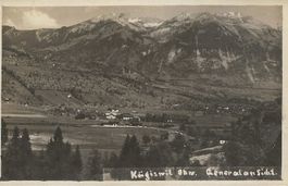 Kägiswil OW Generalansicht mit Bahnhof und Pilatus ca. 1940