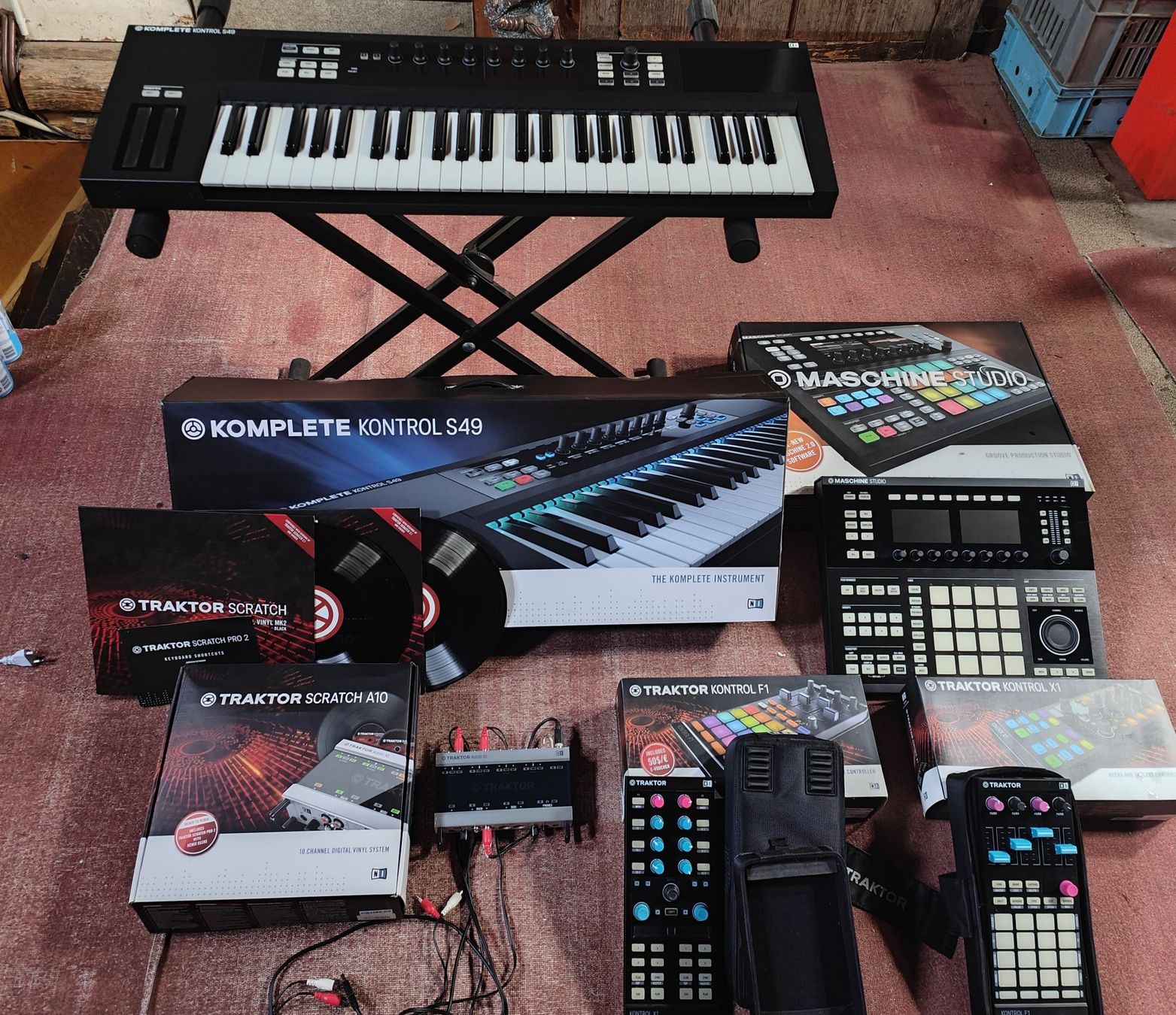 Strumenti musicali: Native Instruments Controller Set – Usato da Rothrist venduto da SiddharthaMoon 1