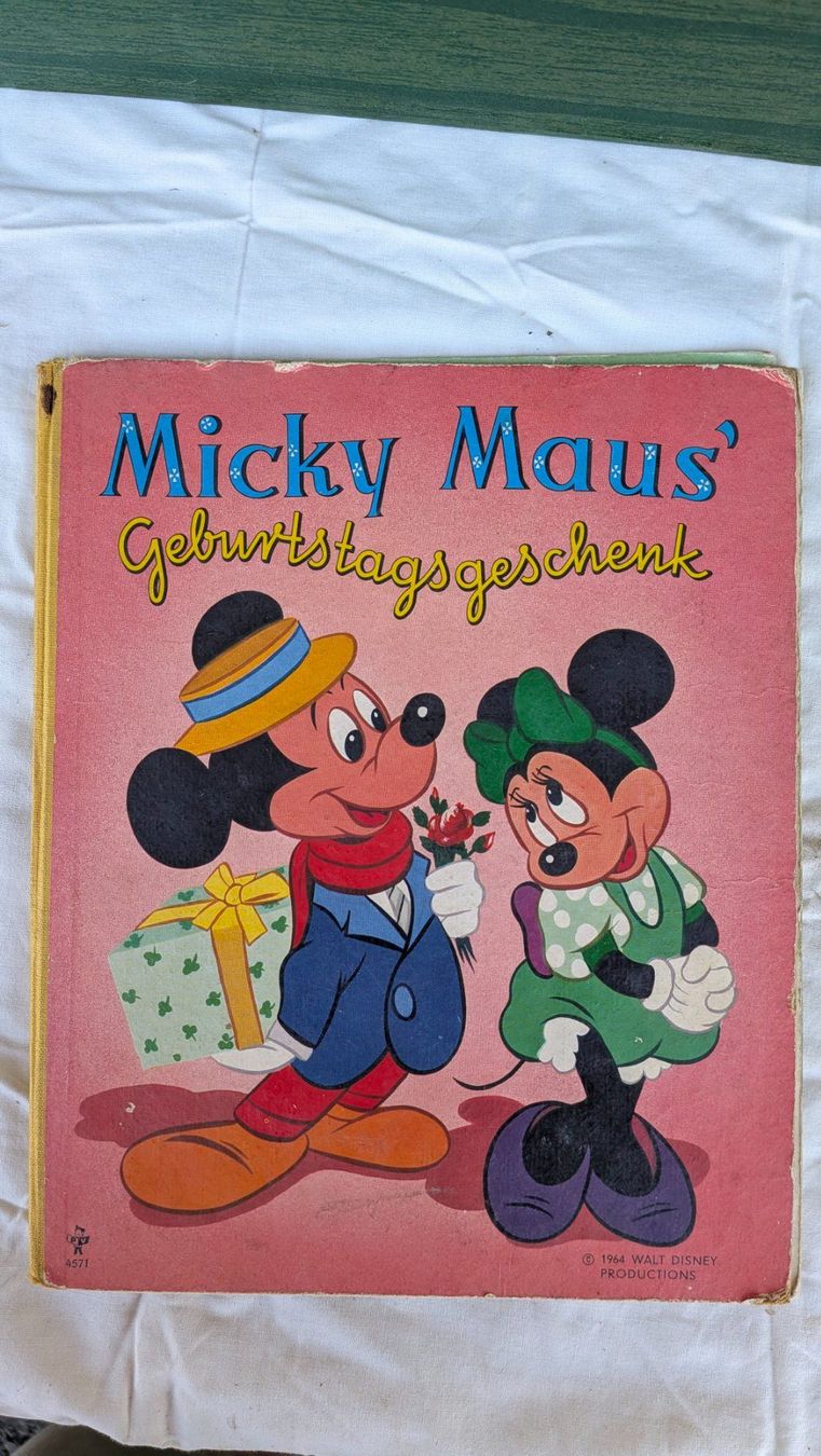 Bücher: Micky Maus Geburtstagsgeschenk – Gebraucht aus Thun von Mirweb