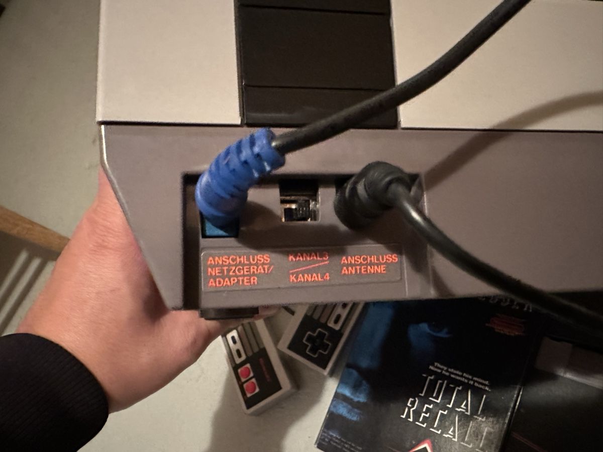 Nintendo Console: Nostalgisches NES Nintendo Entertainment System – Usato da Dübendorf venduto da Logi5 9