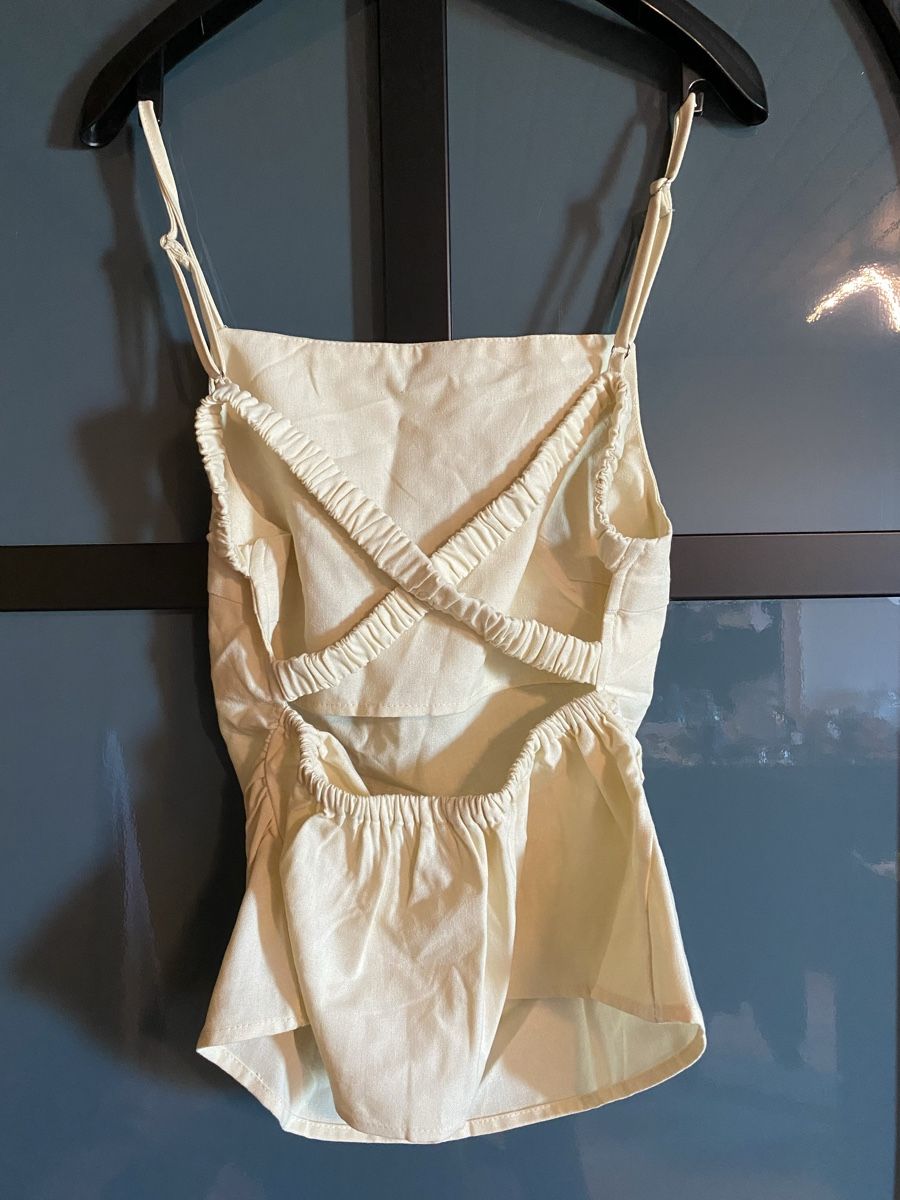 Lotti di vestiti: Sommer Set: Minirock + Top, Beige, Grösse XS – Nuovo (secondo la descrizione) da Sitterdorf venduto da SecondHandRe 2