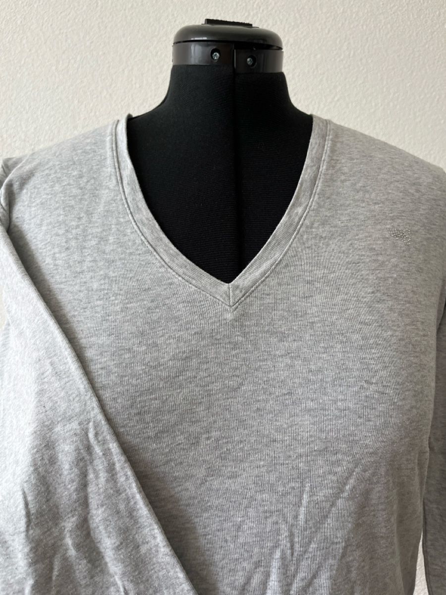 Esprit T-shirt: Graues V-Ausschnitt Langarmshirt Gr. XL – Usato da Buchs SG venduto da Vrenilein