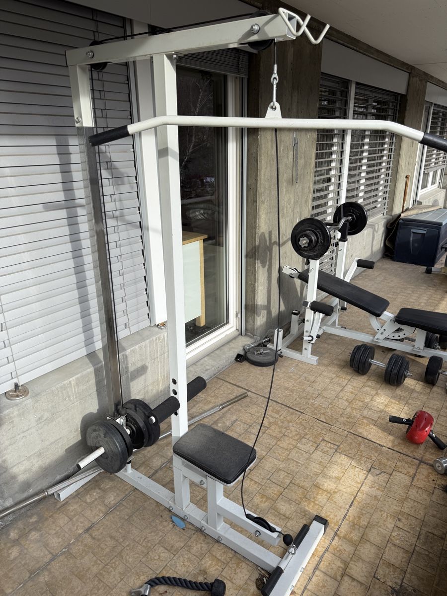 Hometrainer: 2 Vollausgestattete Trainingsgeräte – Usato da chur venduto da Mike.O 2