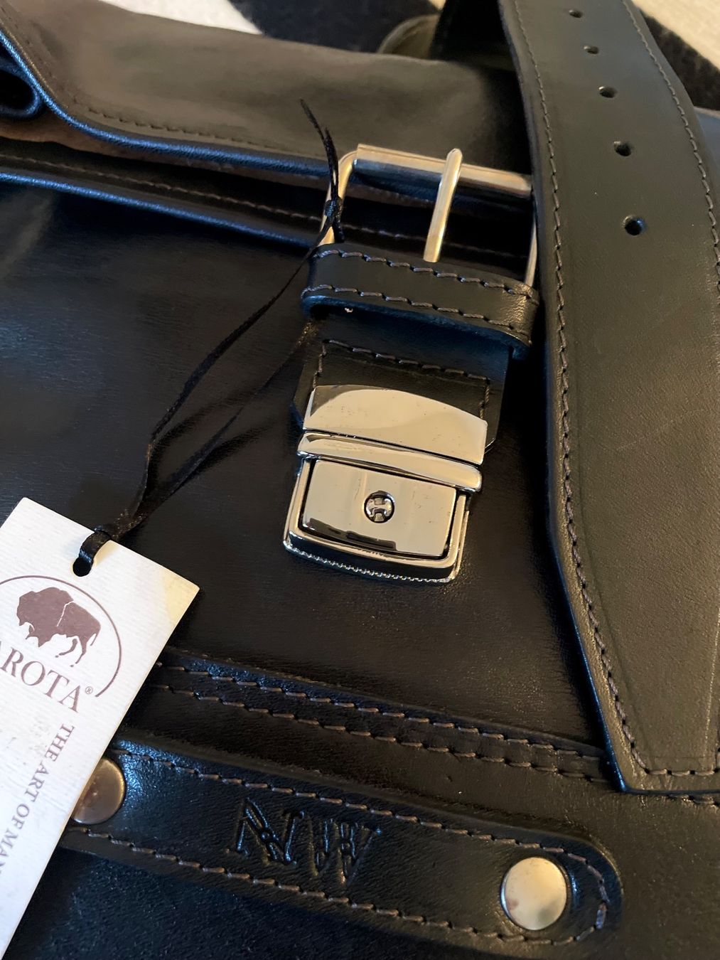 Rucksäcke: Rucksack. Leder. Handgefertigt. Neu – Neu und originalverpackt aus Basel von nic_6l52 1