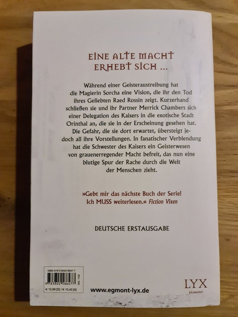 Libri: Die Runen der Macht - Göttliche Rache – Usato da Schneisingen venduto da backstore24 2