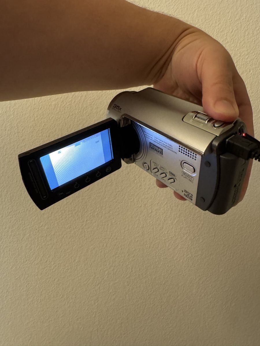 JVC Videocamere: JVC Everio GZ-MG330HE Hard Disk  – Usato da Niederbipp venduto da yar_tf6f 3