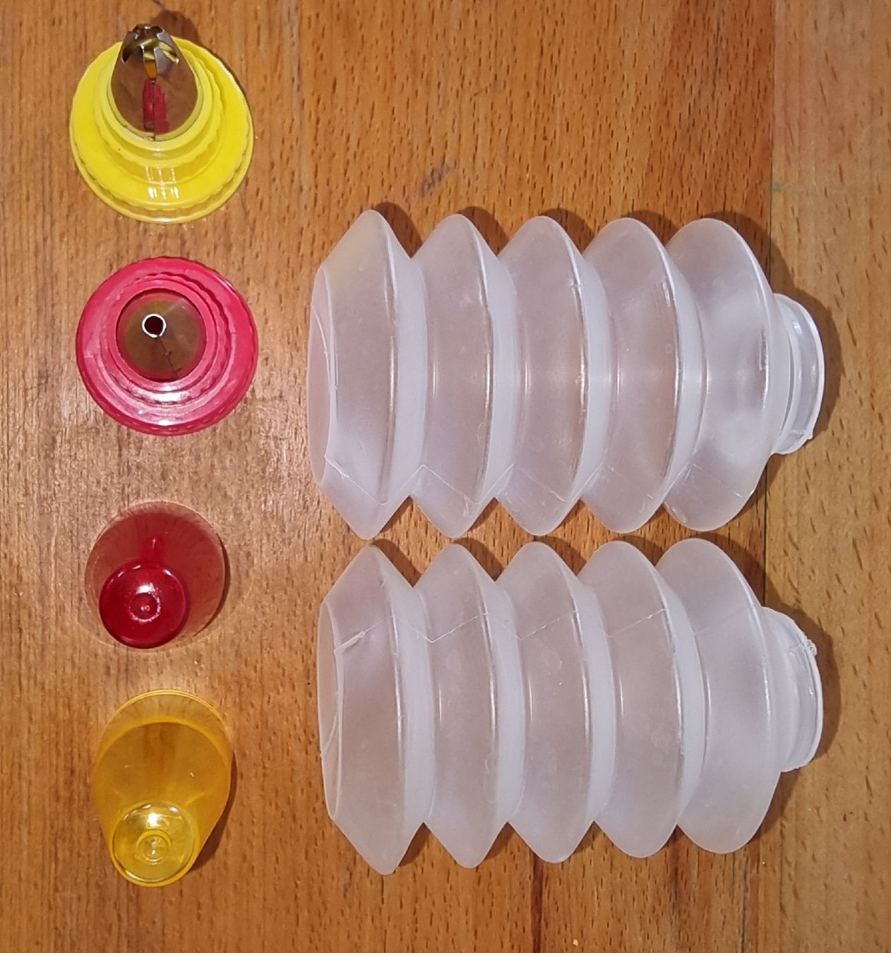 Küchengeräte: 2 Spritzflaschen / Quetschflaschen – Gebraucht aus Rifferswil von sandra0010 1
