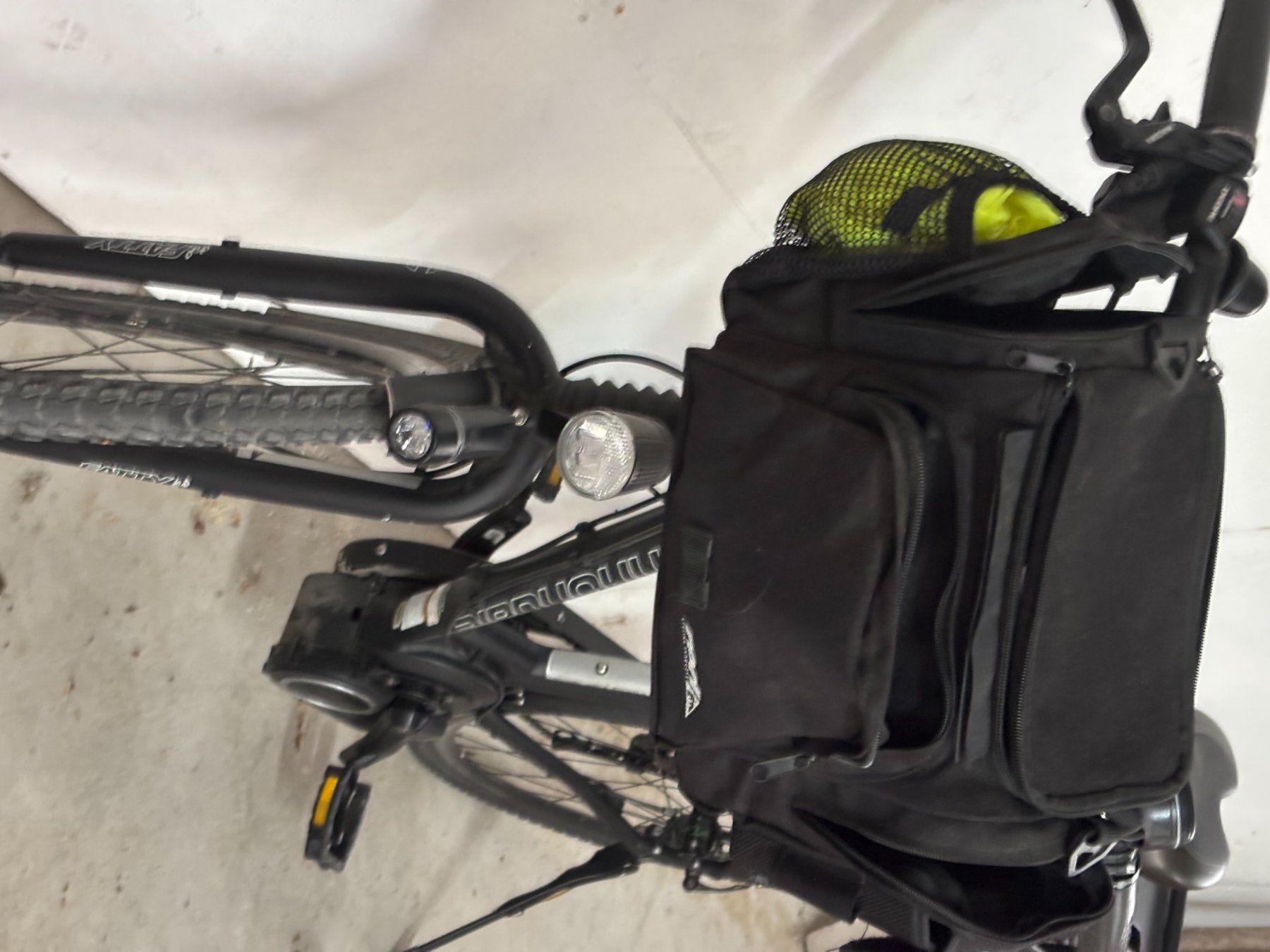 Cannondale Velos: Cannondale E-Bike mit Bosch Motor – Gebraucht aus Cazis von Orta8 8