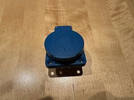 4x Mennekes Schuko Einbausteckdose blau