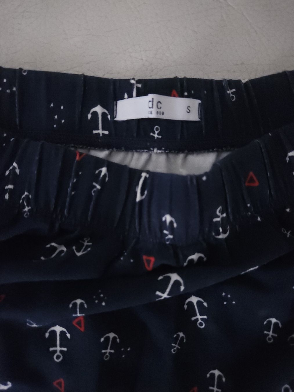 Röcke: Jupe bleue à motifs – Gebraucht aus Les Acacias von minnie6 1