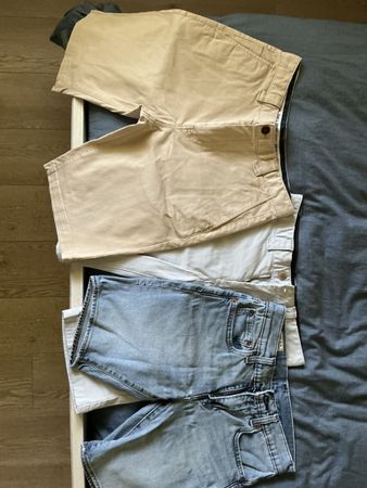 Lot de 3 shorts homme Tommy Jeans et Levi's