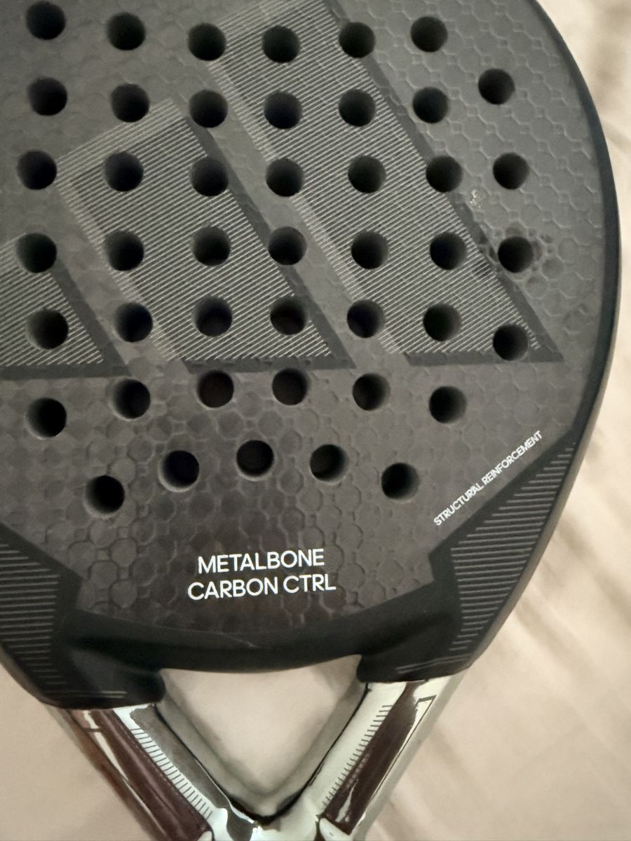 Adidas Racchette: Adidas Metal Carbon CTRL Padel Schläger – Usato da Wettingen venduto da fapppio28 1