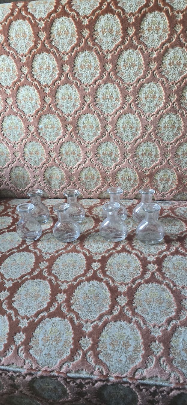 Pfister Tutte le decorazioni: 8x Vase klein – Usato da Geuensee venduto da Megi45