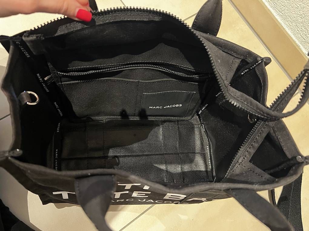 Borse da donna: The Tote Bag (Medium) vom Marc Jacobs – Usato da Theilingen venduto da ivanuschhh 2