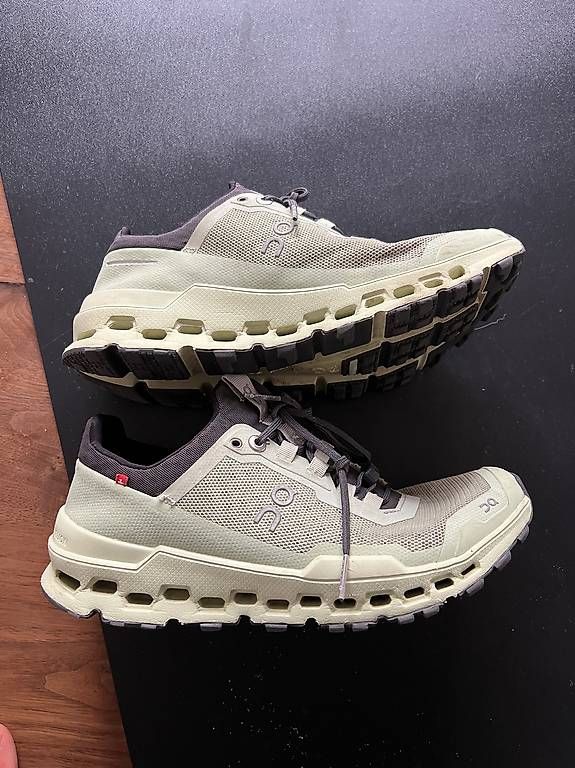 On Scarpe da donna: On Cloudultra Damen Grösse 37 – Usato da Arlesheim venduto da FS_79 2