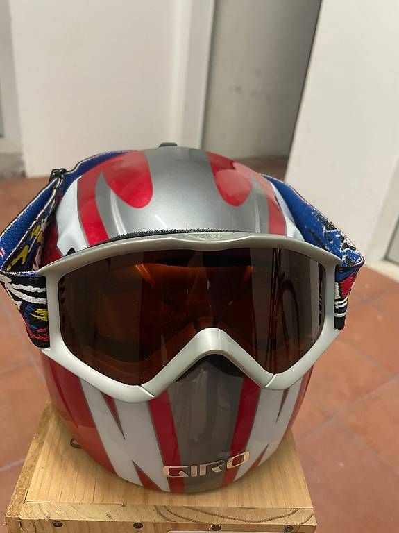 Caschi: Skihelm mit Skibrille – Usato da Zürich venduto da Savatii 1
