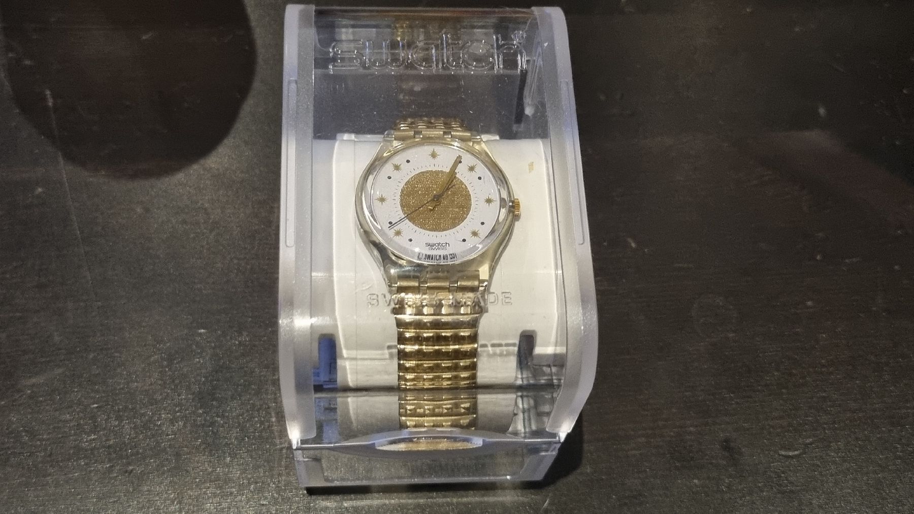 Swatch Orologi: Swatch Unisexe dorée,édition limitée, TBE – Nuovo (secondo la descrizione) da Vésenaz venduto da labonnevente83