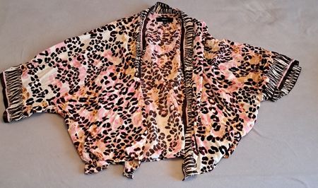 Sommer Cardigan Gr. S Leopardenmuster Blumenmuster