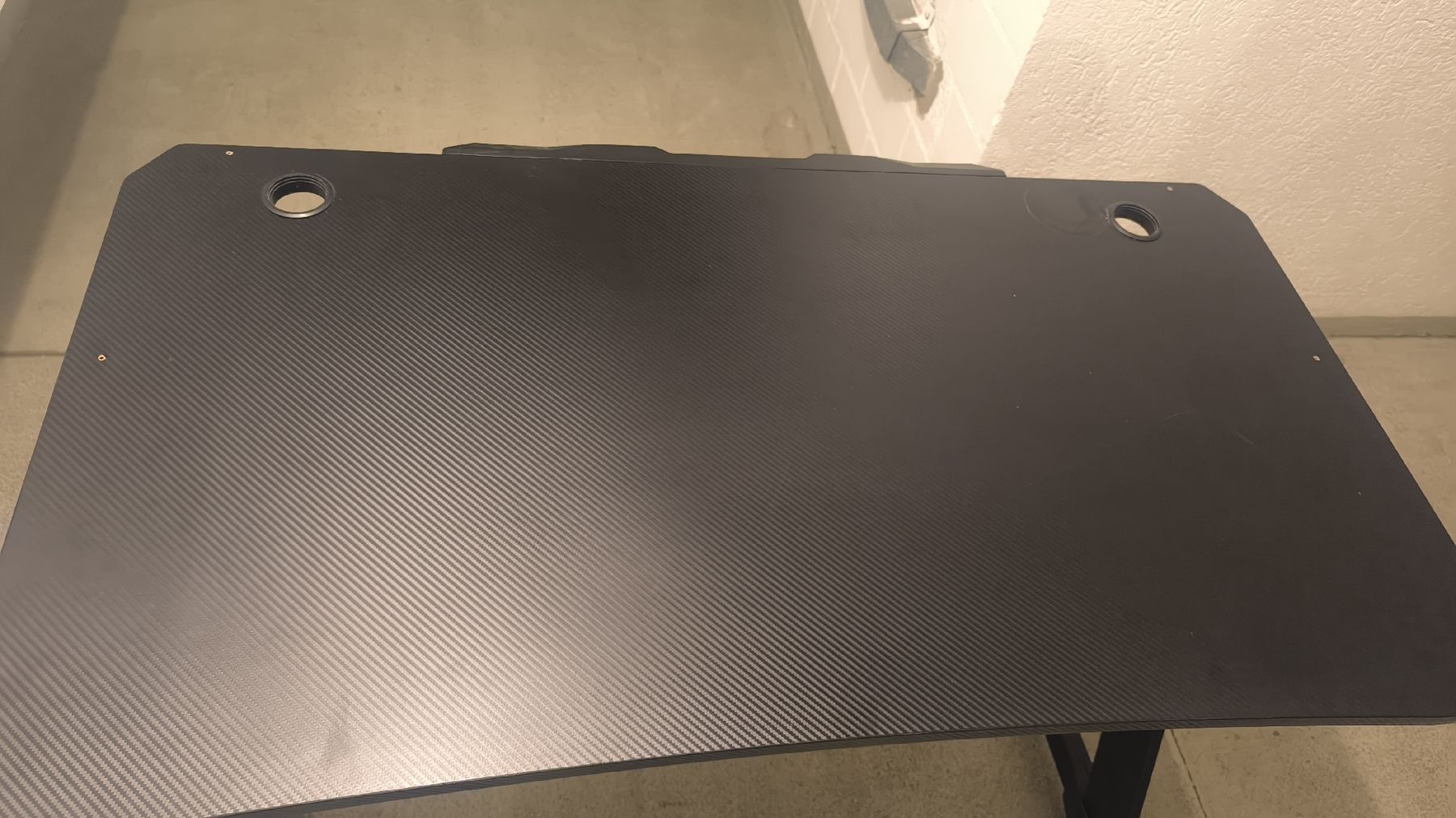 Tavoli: Gaming Tisch/ Computertisch – Usato da Fulenbach venduto da Kiener03 1