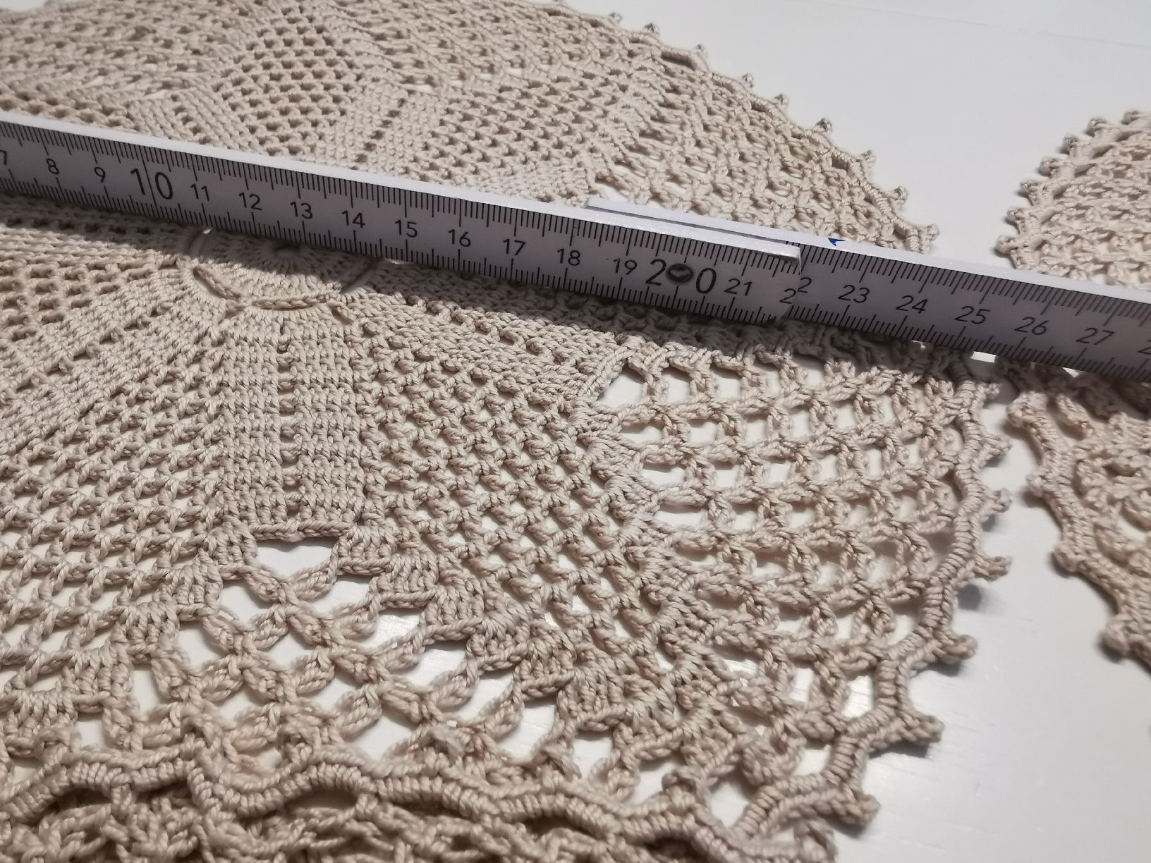 Untersetzer: 3 Tischsets gehäkelt beige NEU Napperon – Neu (gemäss Beschreibung) aus Glattbrugg von riseca 4