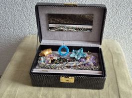 Schmuckkasten mit tollem Modeschmuck