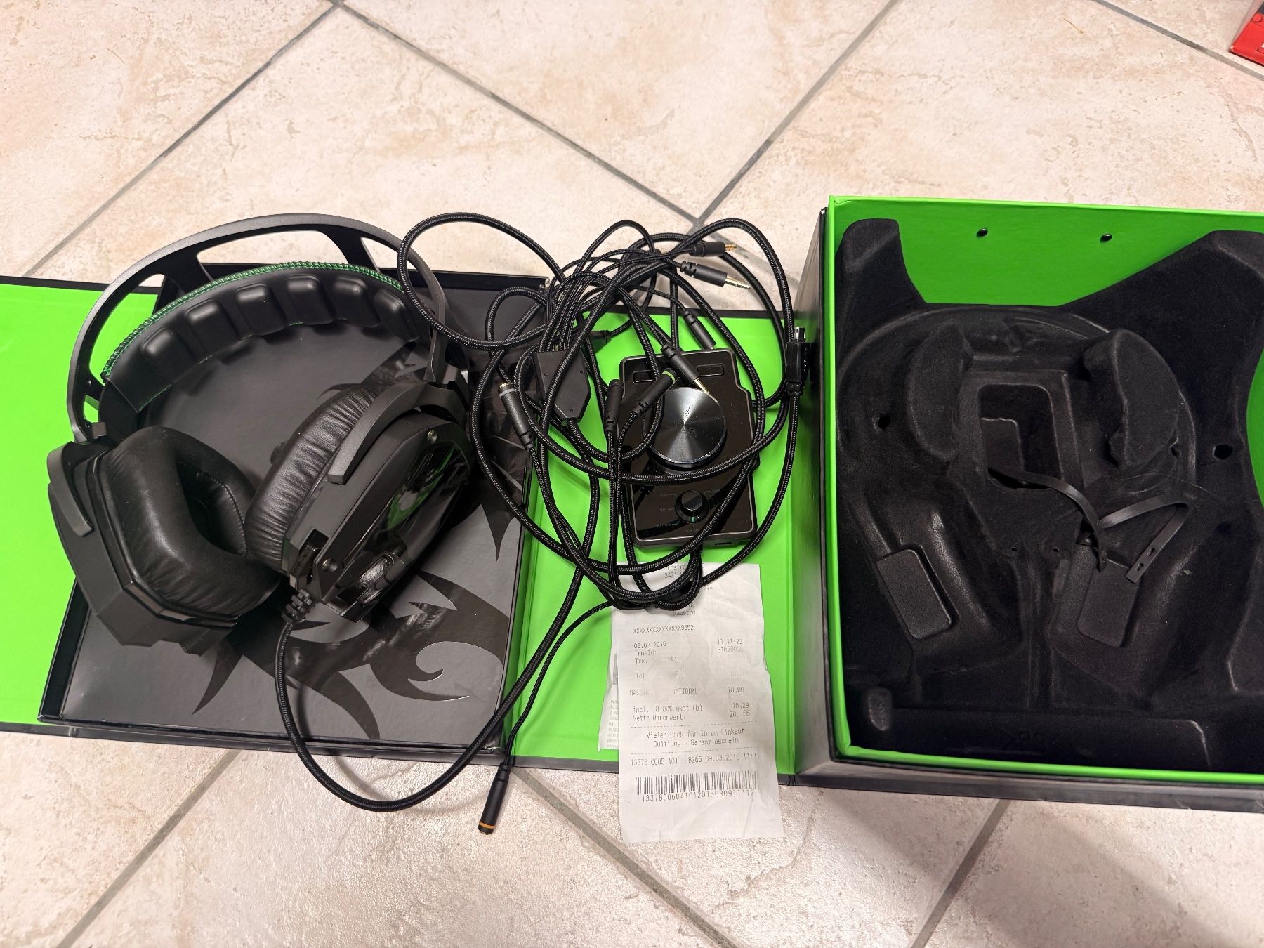 Razer Cuffie: Razer Tiamat Kopfhörer, neu – Nuovo (secondo la descrizione) da Recherswil venduto da Yasa97