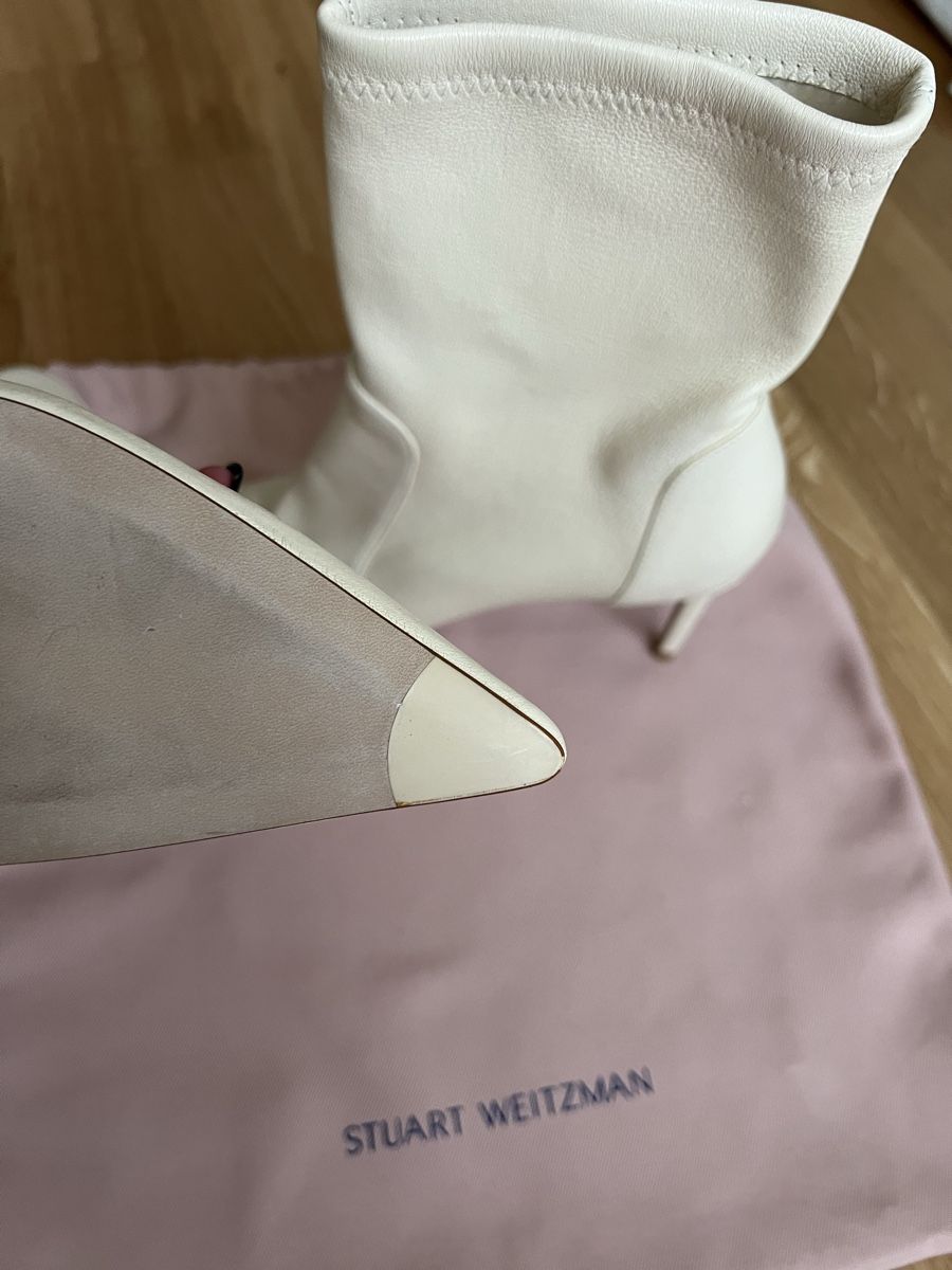Hufschuhe: Stuart Weitzman Boots Cream Leather size 39.5 Used – Neu und originalverpackt aus Les Acacias von yul_bhw8 4