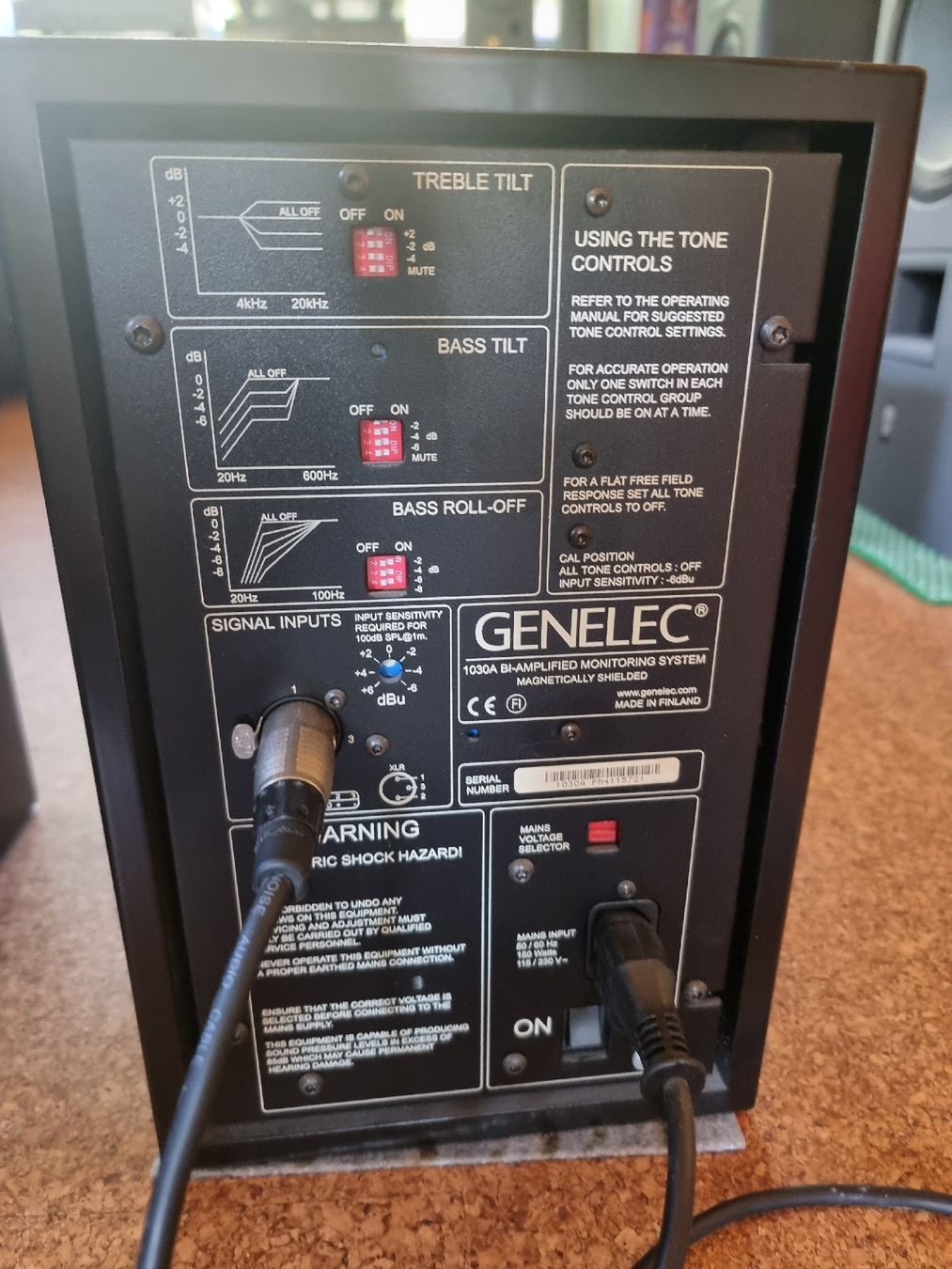 Genelec Casse acustiche: Genelec 1030A Audio Aktivmonitore Paar – Usato da Rigi-Kaltbad venduto da Marion_Fercher 5