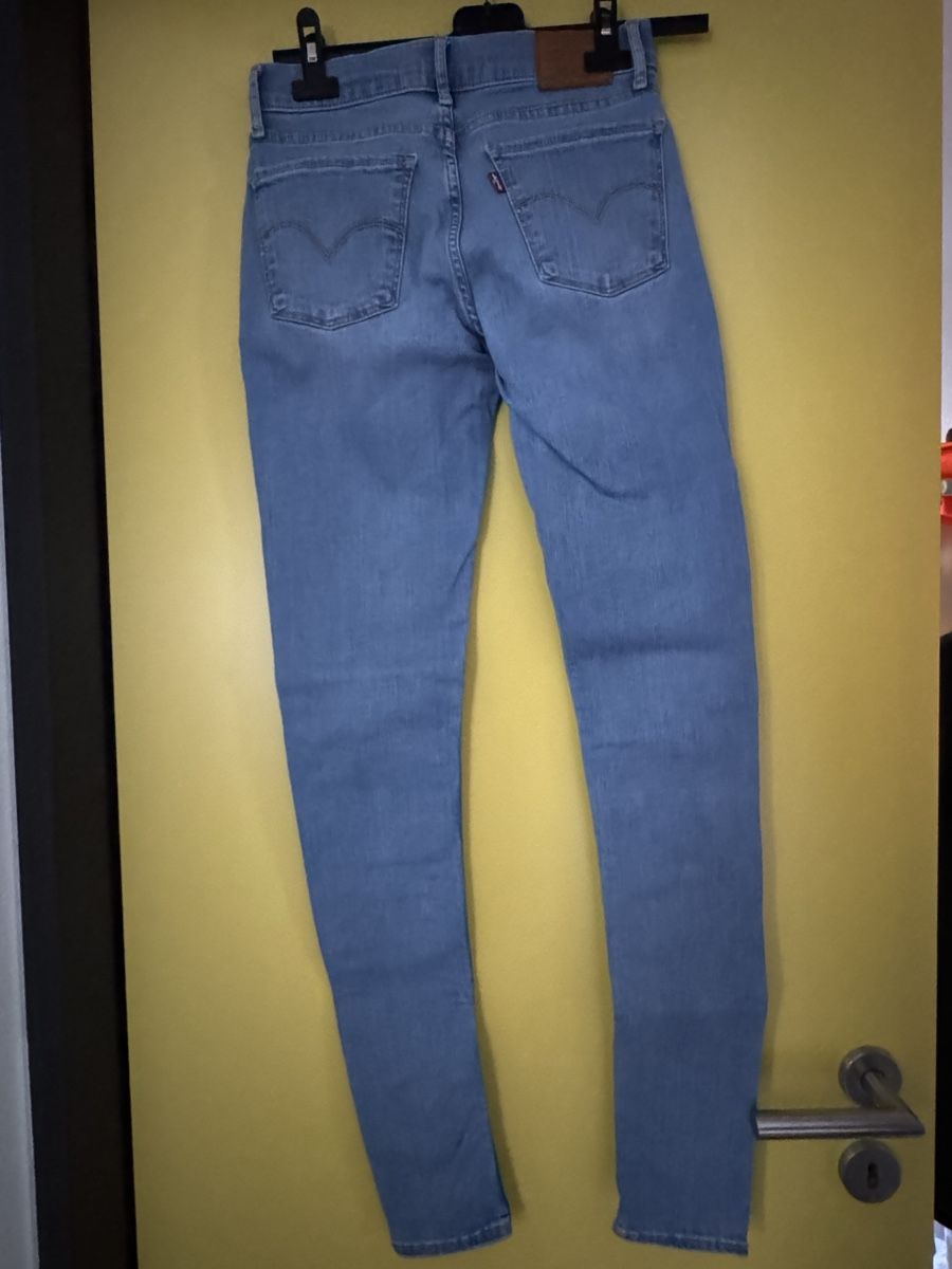 Levi's Jeans: Jeans skinny Levi’s – Usato da Claro venduto da kel_v7dj 1