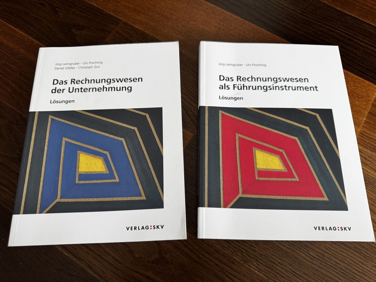 Livres: Rechnungswesen Schulbücher – D'occasion à Oensingen par noa_nx9h